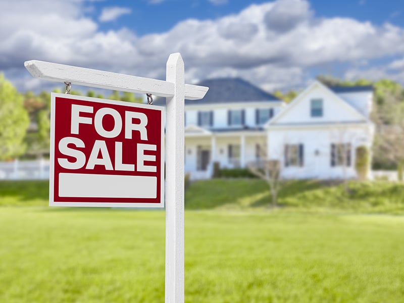 Process off selling a home - home with for sale sign